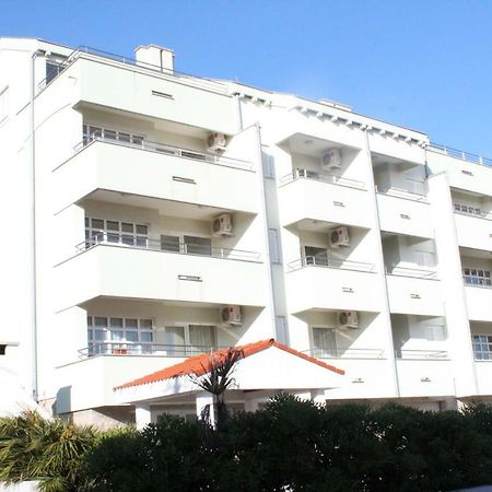 Villa Laurus Kožino Exteriör bild